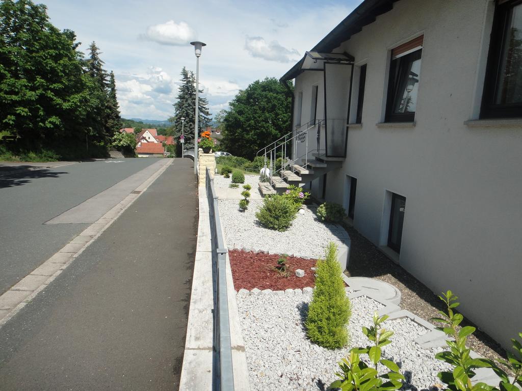 Gaestehaus Am Sonnenberg Baunach Exterior foto
